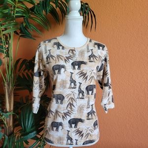 3/$25 KT Classics Petite Safari Henley Top Retro Medium Animal Zoo T Shirt Med